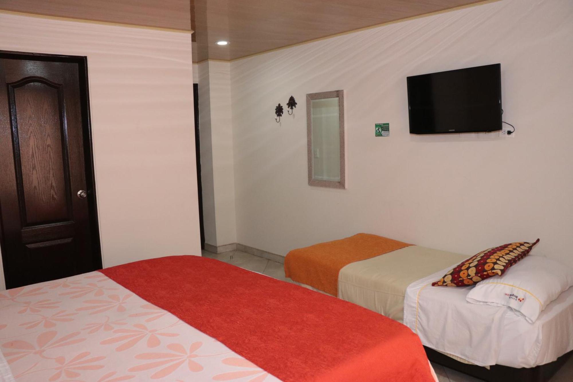 Hoteles Bogota Inn El Lago Country Zona Rosa Экстерьер фото